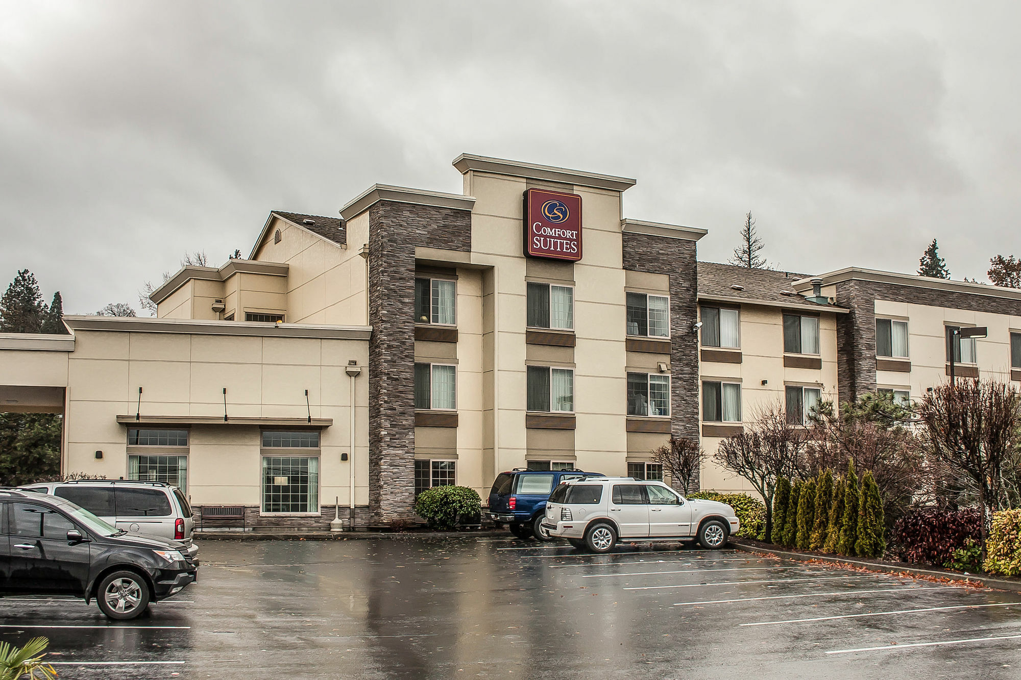 Holiday Inn Express & Suites Hood River By Ihg Exterior photo